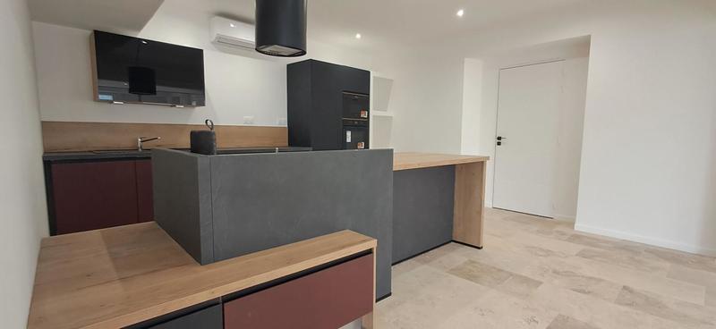 Appartement - 120 m² - 5 pièces