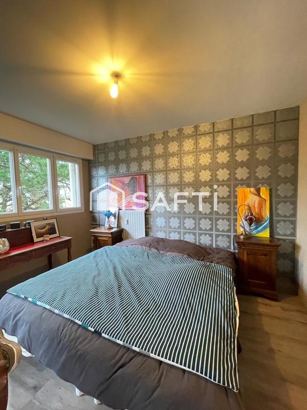 Appartement - 81 m² - 3 pièces