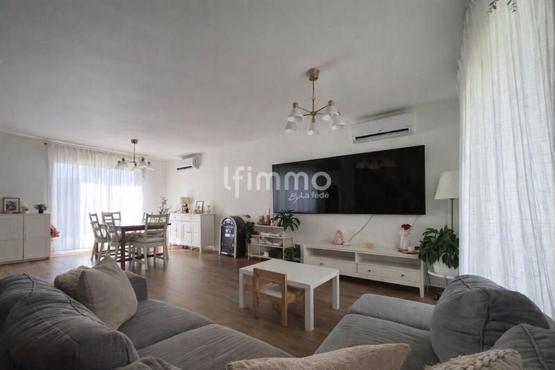 Maison - 92 m² - 5 pièces