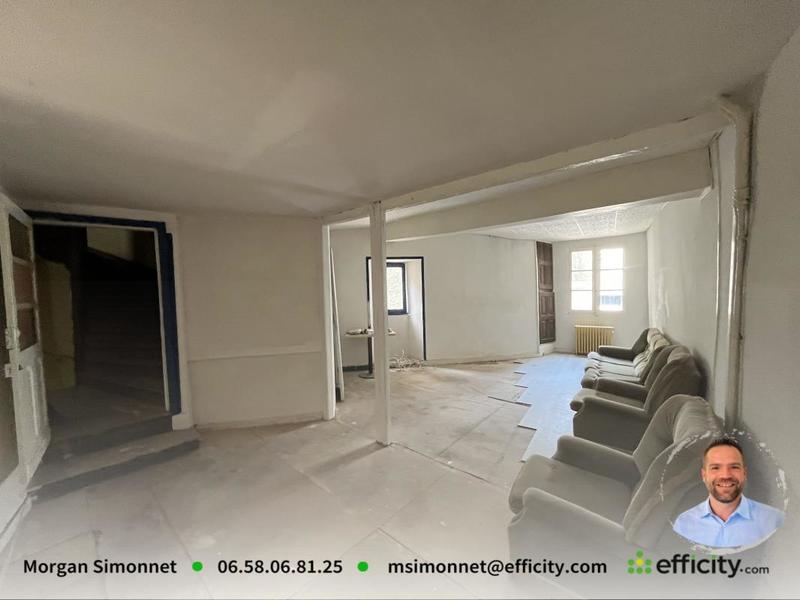 Immeuble - 200 m² - 6 pièces