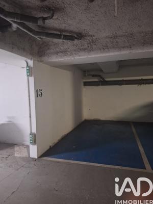 Parking - 10 m²