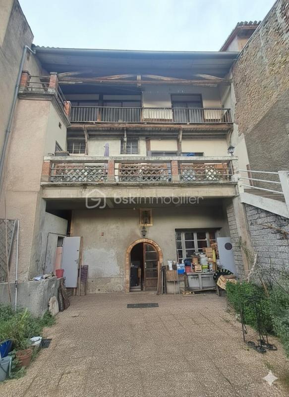 Demeure - 260 m² - 9 pièces