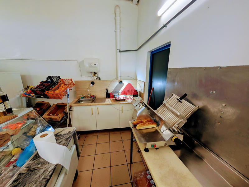 Fonds de commerce - Magasins - 80 m²