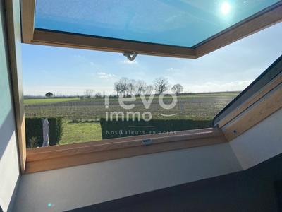 Maison - 145 m² - 9 pièces