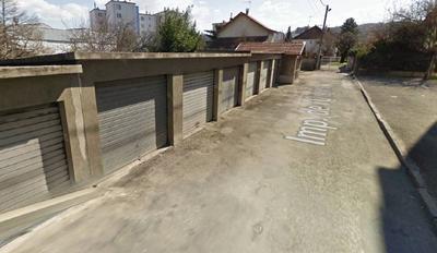 Parking / Garage - 12 m²