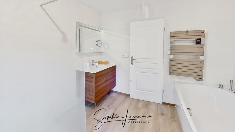 Maison d'architecte - 181 m² - 7 pièces