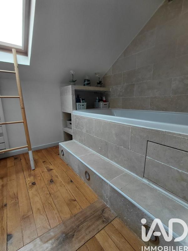 Maison - 135 m² - 6 pièces