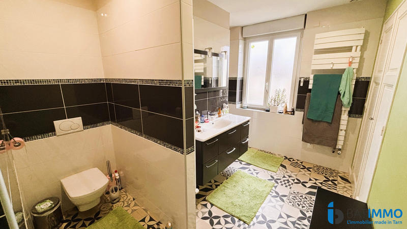 Maison - 174 m² - 8 pièces