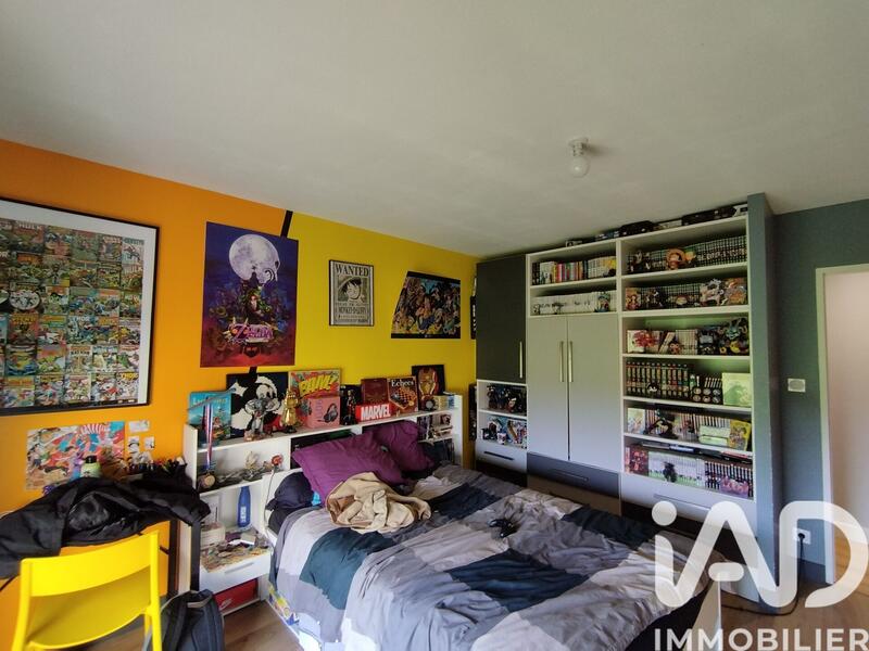 Maison - 195 m² - 7 pièces