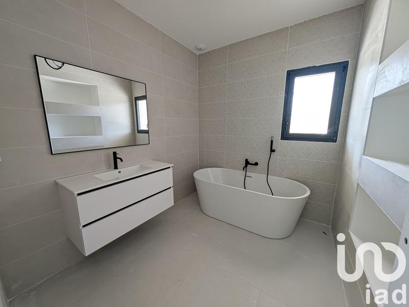 Maison - 130 m² - 4 pièces