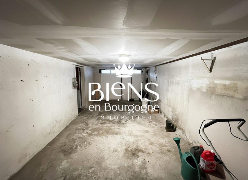 Maison - 85 m² - 5 pièces