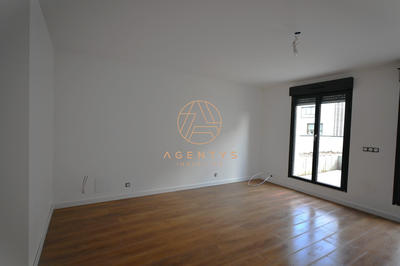 Maison - 114 m² - 6 pièces