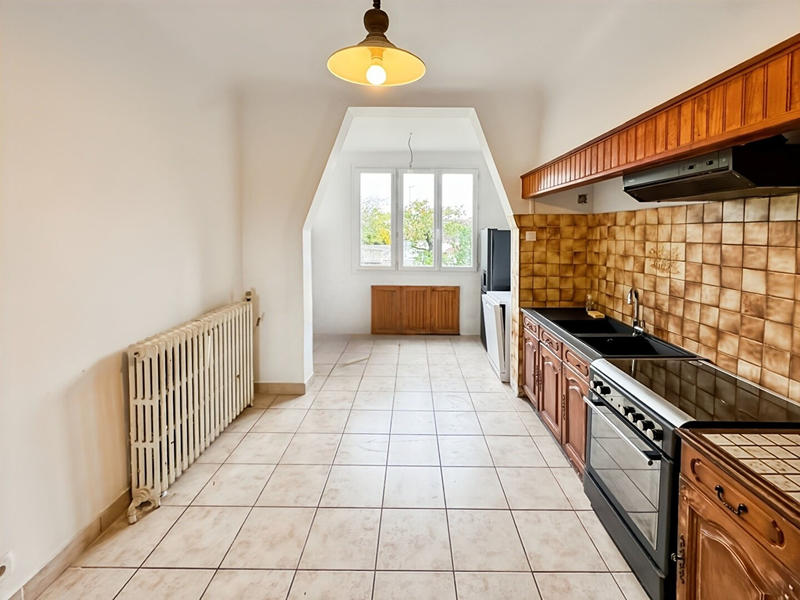 Maison - 150 m² - 7 pièces