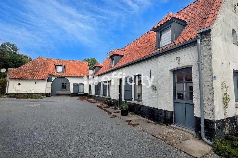 Maison - 186 m² - 7 pièces