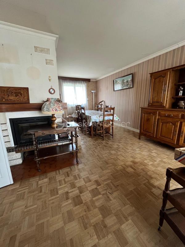 Maison - 89 m² - 5 pièces