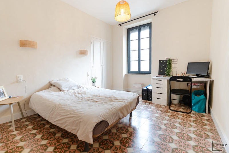 Villa - 220 m² - 6 pièces