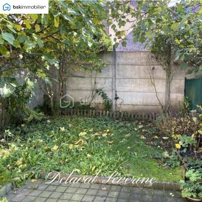 Maison - 147 m² - 7 pièces