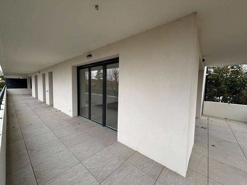 Appartement - 96 m² - 4 pièces