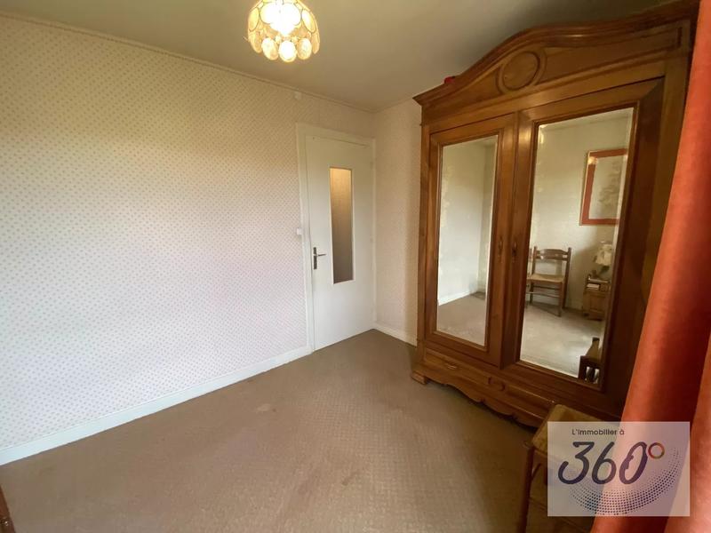 Maison - 92 m² - 5 pièces