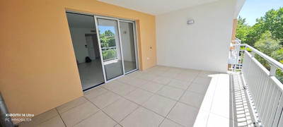 Appartement - 108 m² - 4 pièces