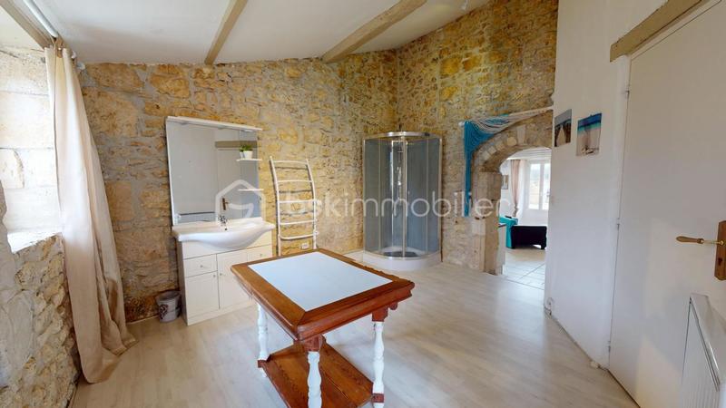 Maison - 292 m² - 14 pièces