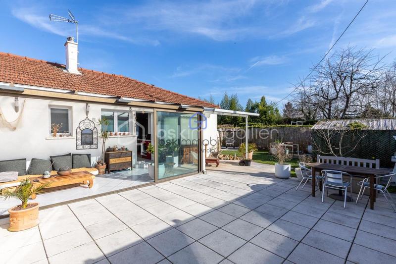 Maison - 89 m² - 5 pièces