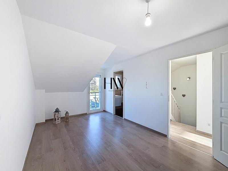 Maison - 165 m² - 6 pièces