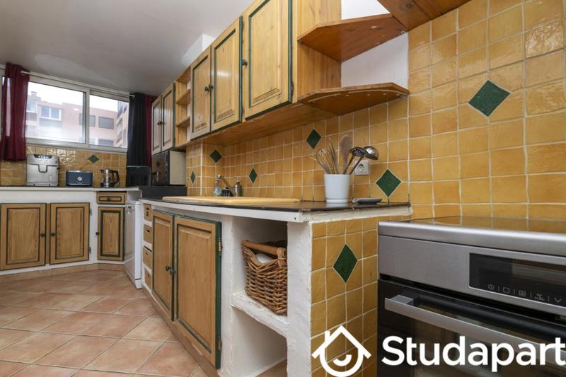 Chambre - 10 m² - 1 pièce