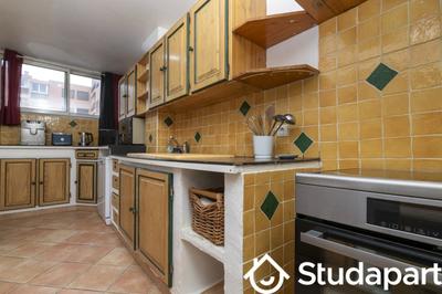 Chambre - 10 m² - 1 pièce