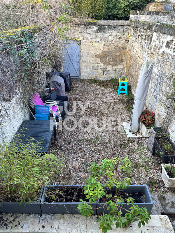 Maison - 179 m² - 6 pièces