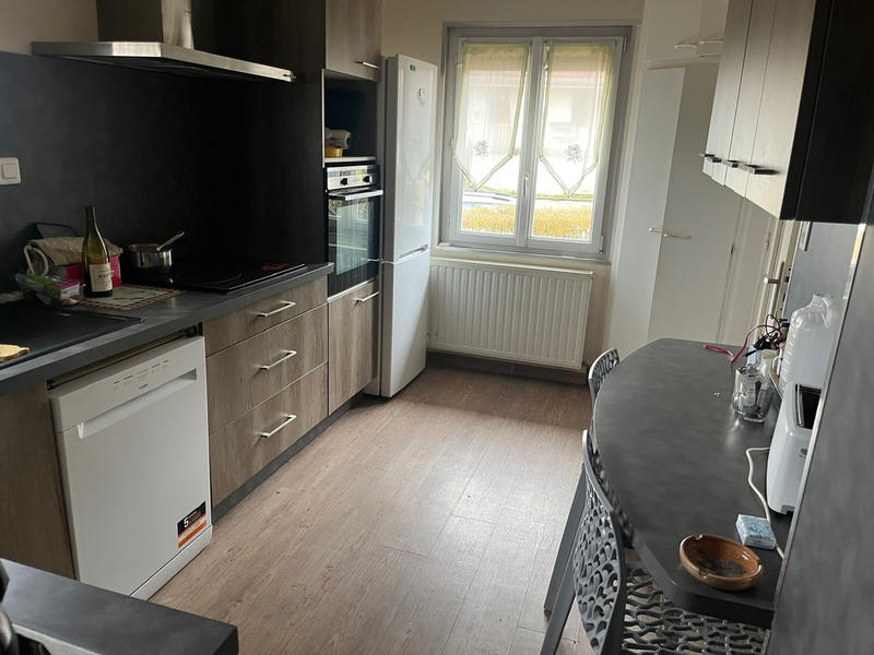 Maison - 85 m² - 4 pièces