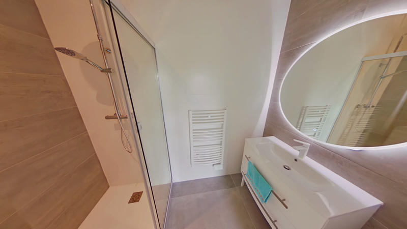 Maison - 166 m² - 5 pièces