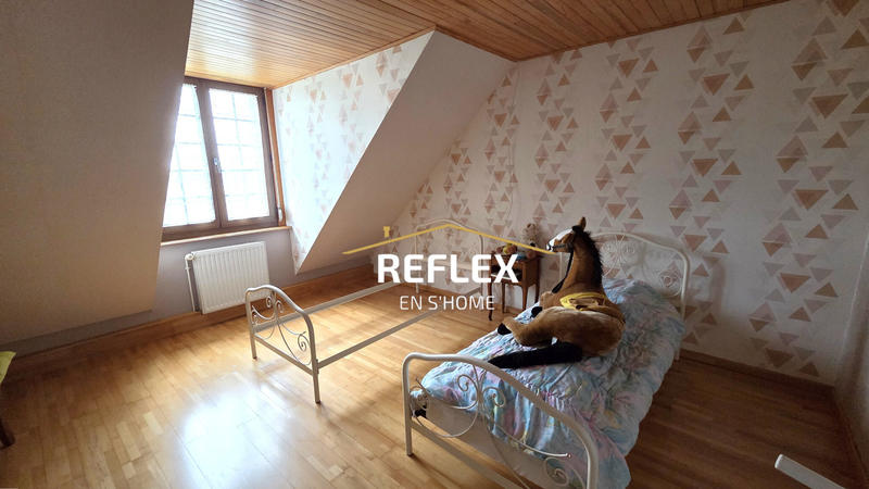 Maison - 122 m² - 7 pièces