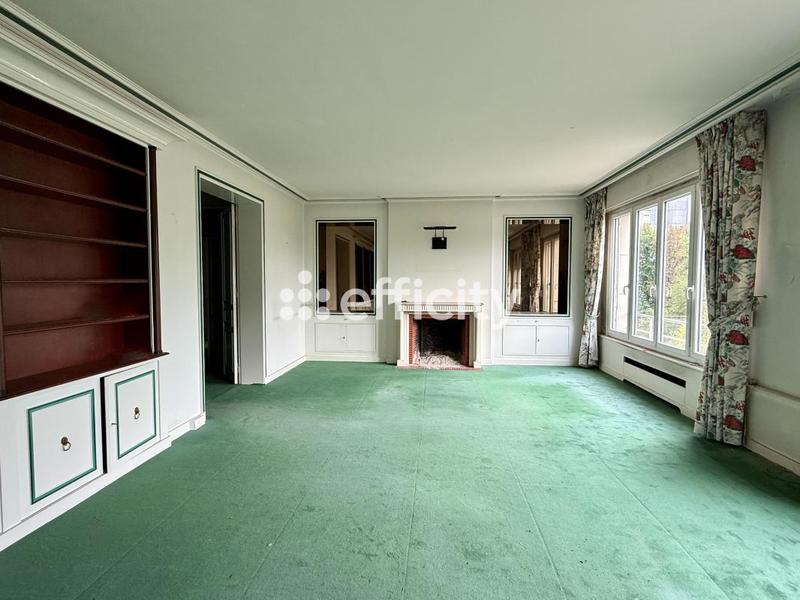 Appartement - 174 m² - 8 pièces