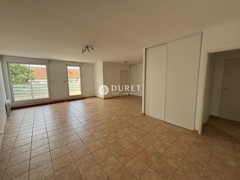 Appartement - 80 m² - 4 pièces