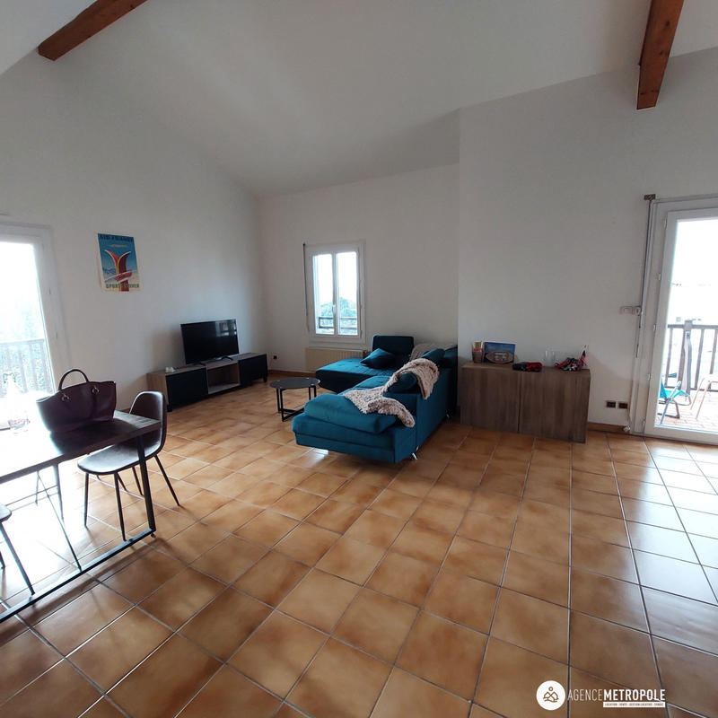 Appartement - 140 m² - 6 pièces