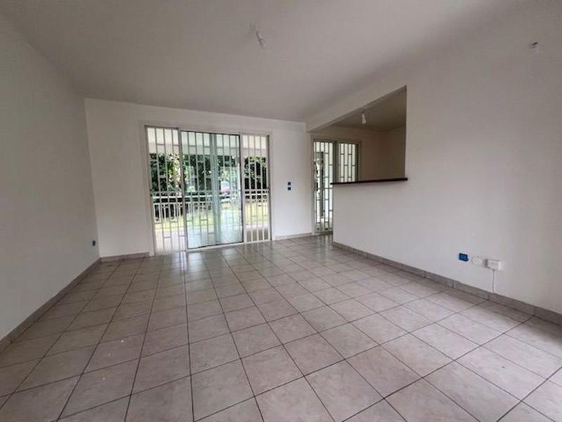 Appartement - 90 m² - 3 pièces