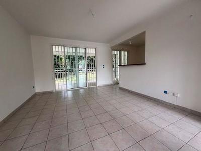 Appartement - 90 m² - 3 pièces