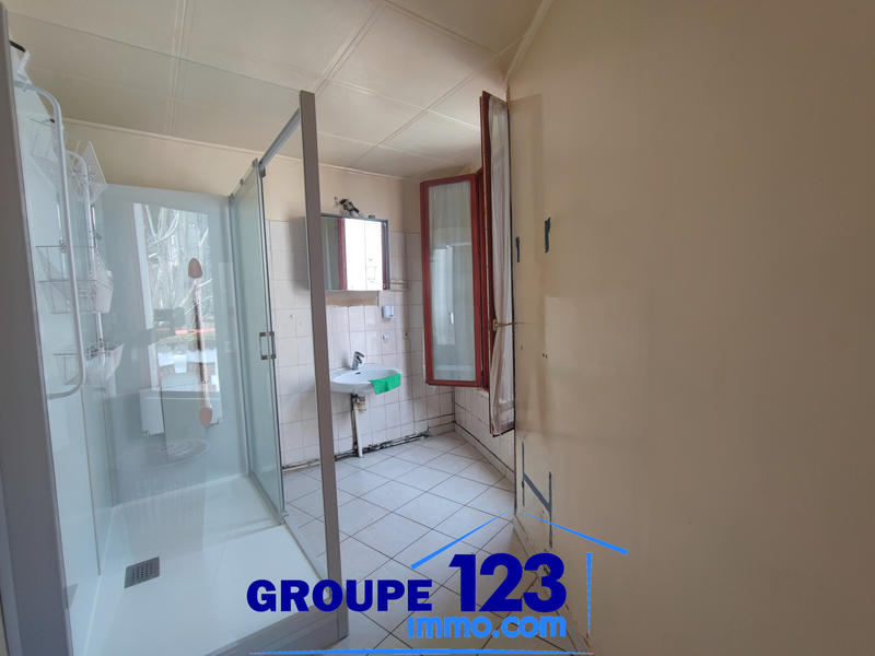Maison - 95 m² - 3 pièces