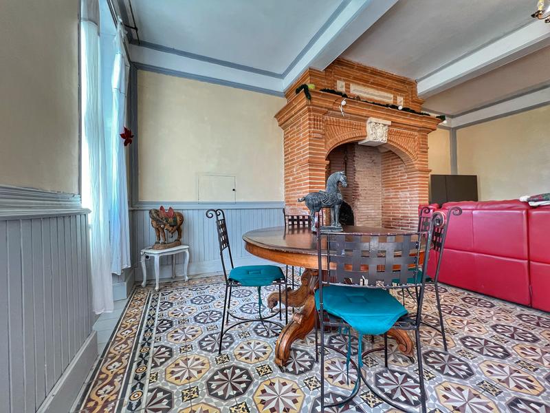 Maison de maîtres - 430 m² - 9 pièces