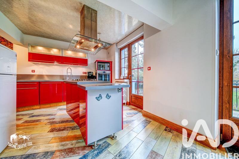 Maison - 161 m² - 7 pièces