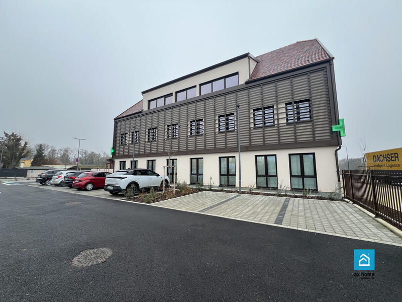 Local commercial - 113 m²