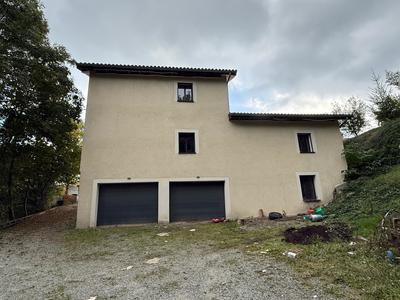 Maison - 152 m² - 6 pièces