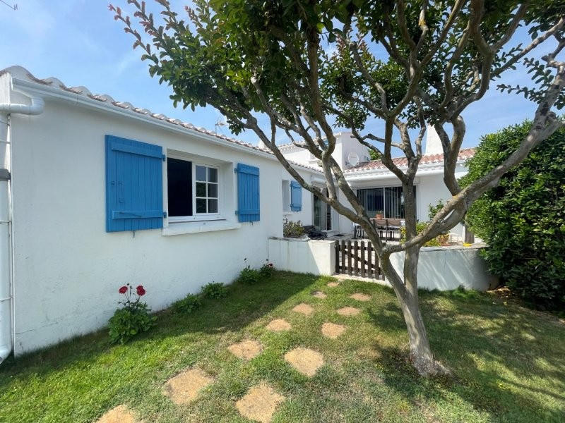 Maison - 261 m² - 8 pièces