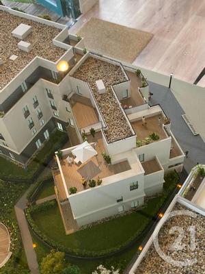 Appartement - 121 m² - 4 pièces