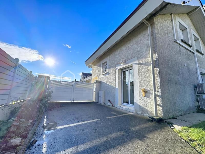 Maison d'architecte - 110 m² - 5 pièces