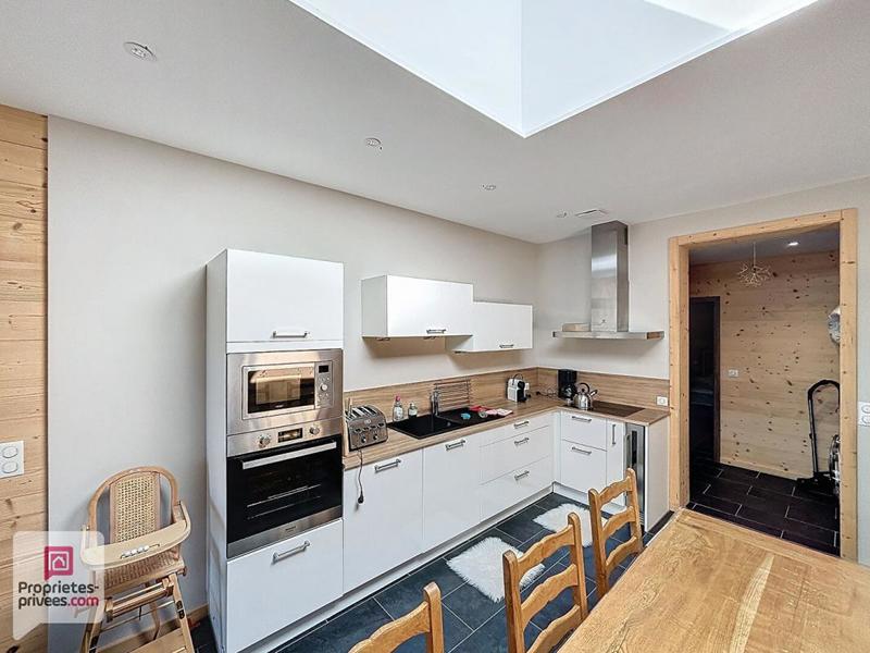 Appartement - 77 m² - 3 pièces