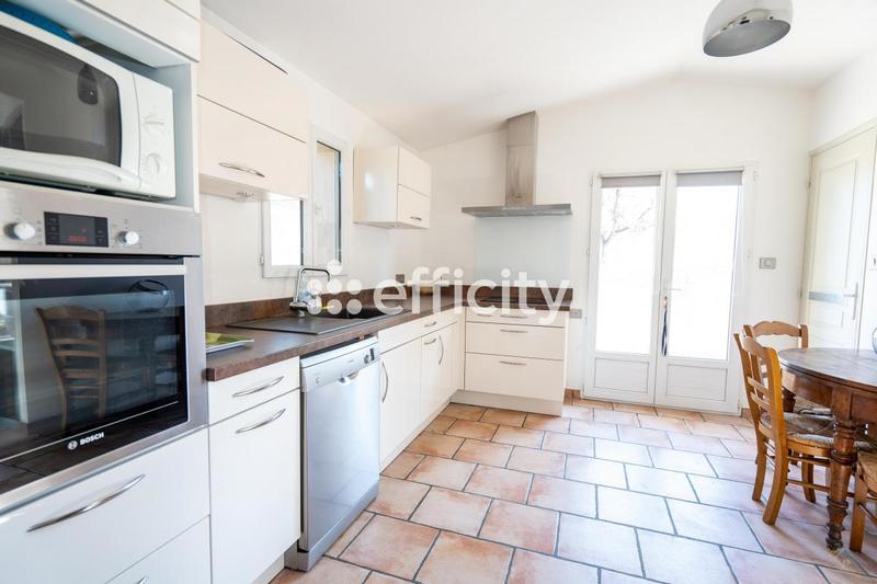 Mas - 190 m² - 6 pièces