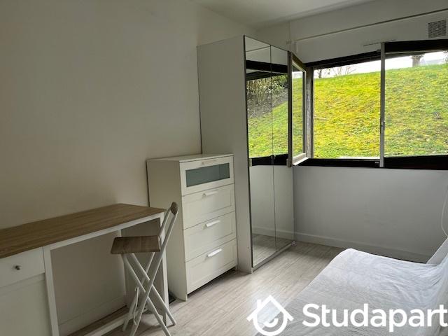 Maison - 10 m² - 1 pièce