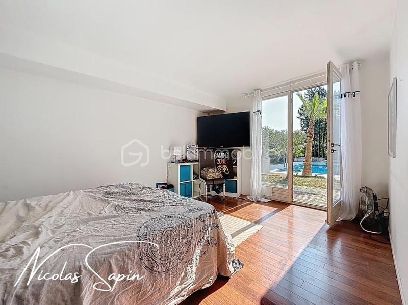 Maison d'architecte - 188 m² - 6 pièces